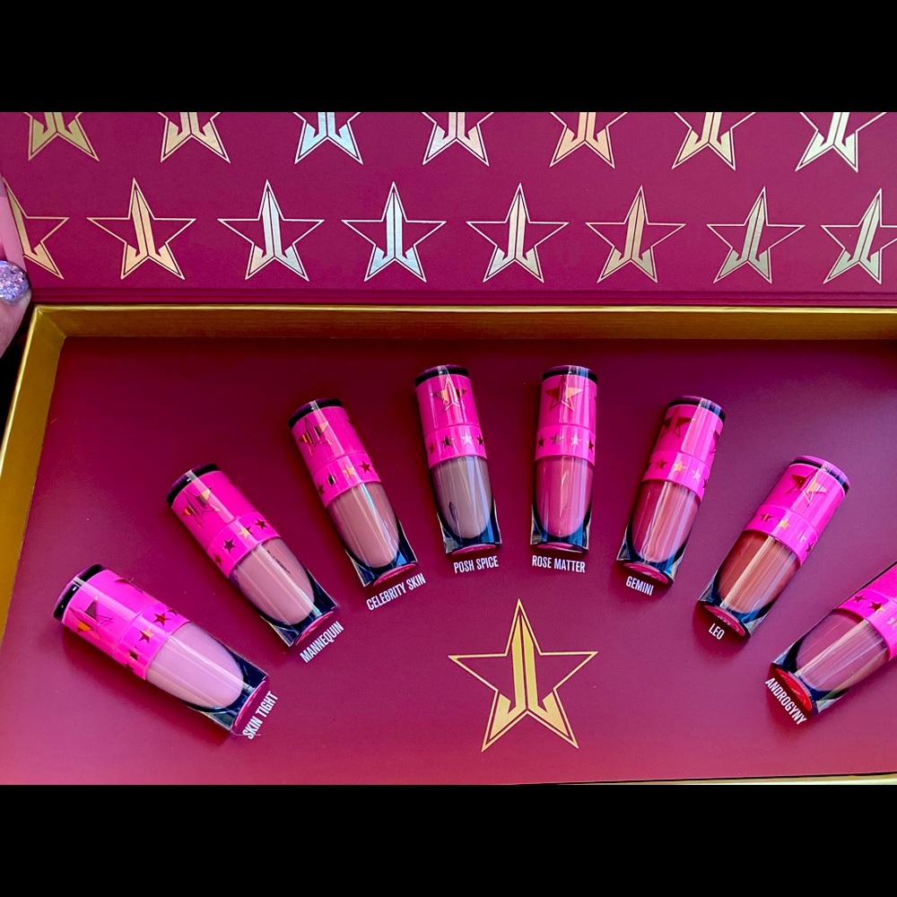 - Jeffree Star Cosmetics Mini Lip Bundle Nudes